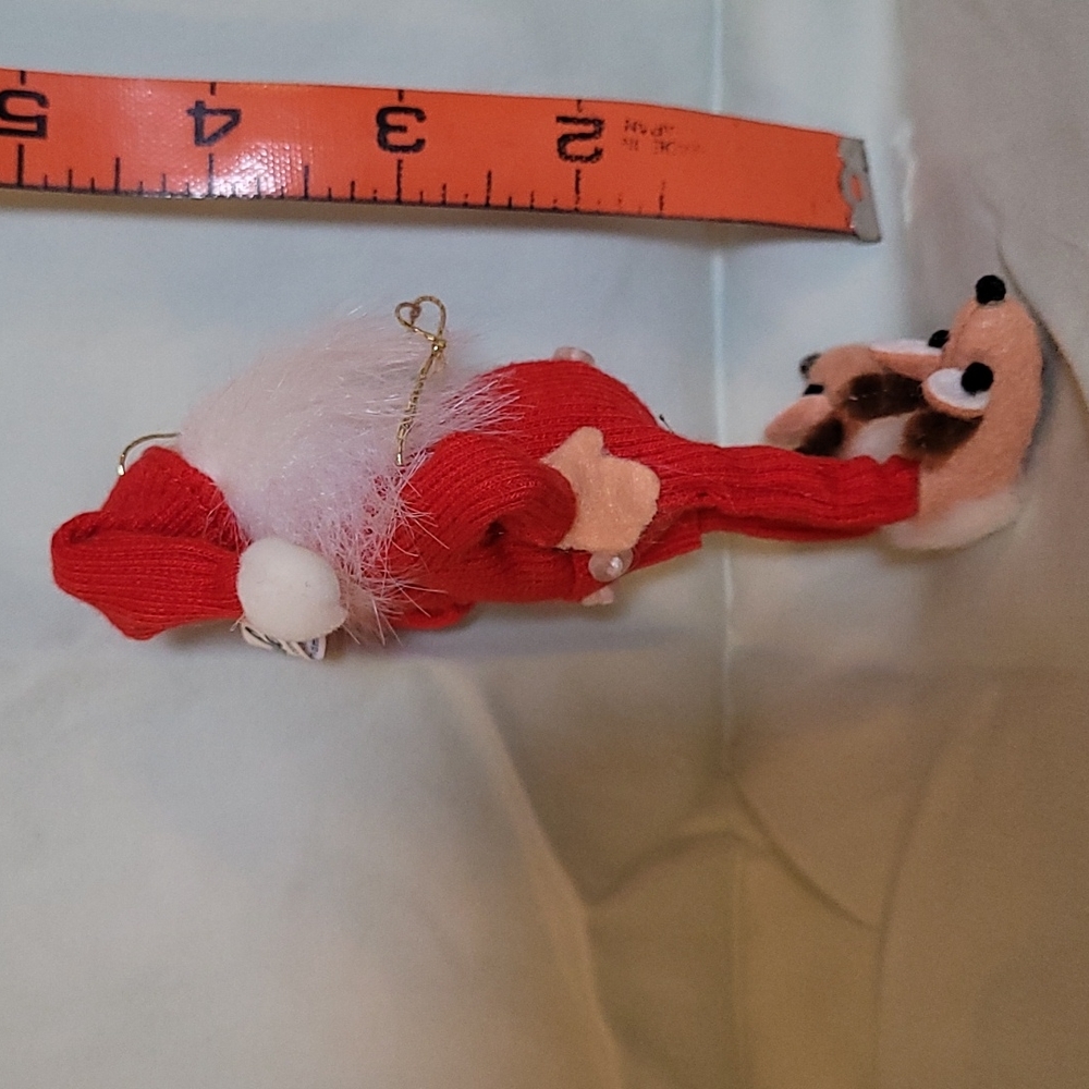 Annalee Christmas Ornament. Bedtime Santa with Slippers 2007 - Picture 5 of 11